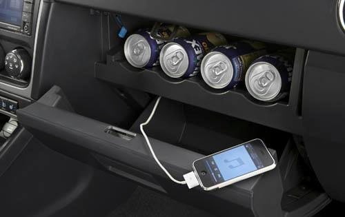 2012 Dodge Caliber interior DETAIL