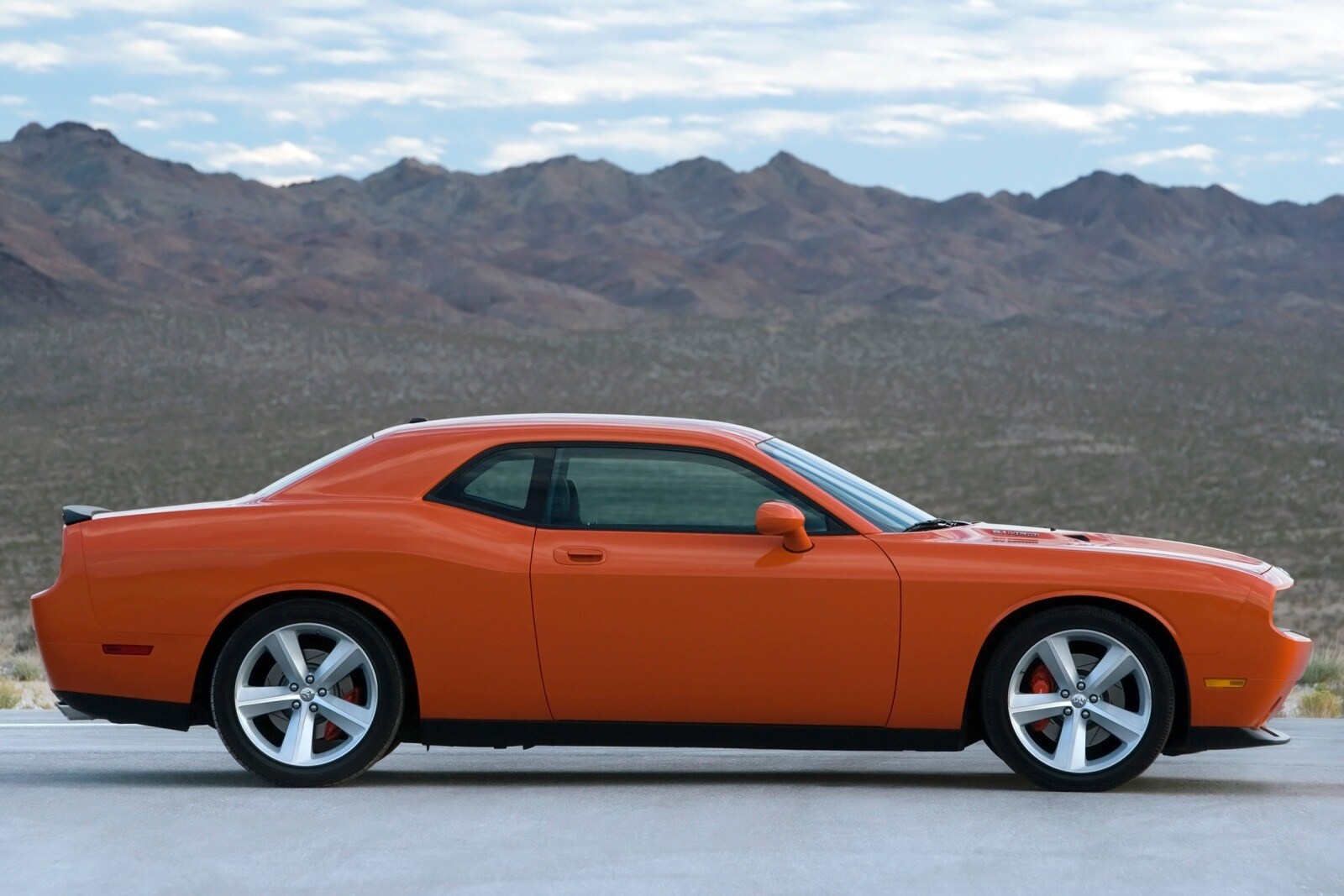 2010 Dodge Challenger SRT8 Coupe Exterior