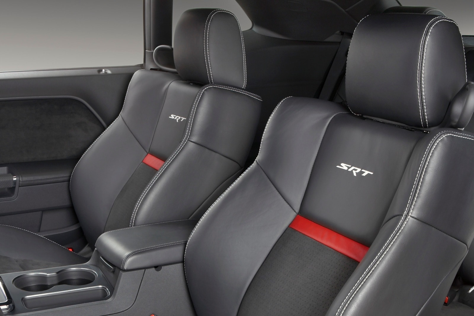 2008 Dodge Challenger interior DETAIL