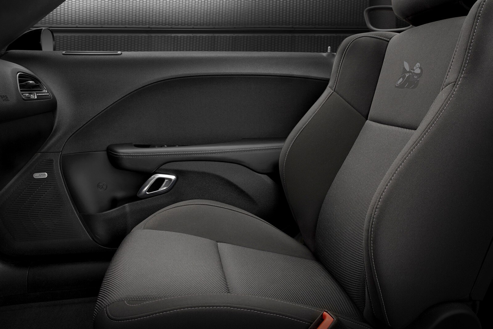 2015 Dodge Challenger interior I