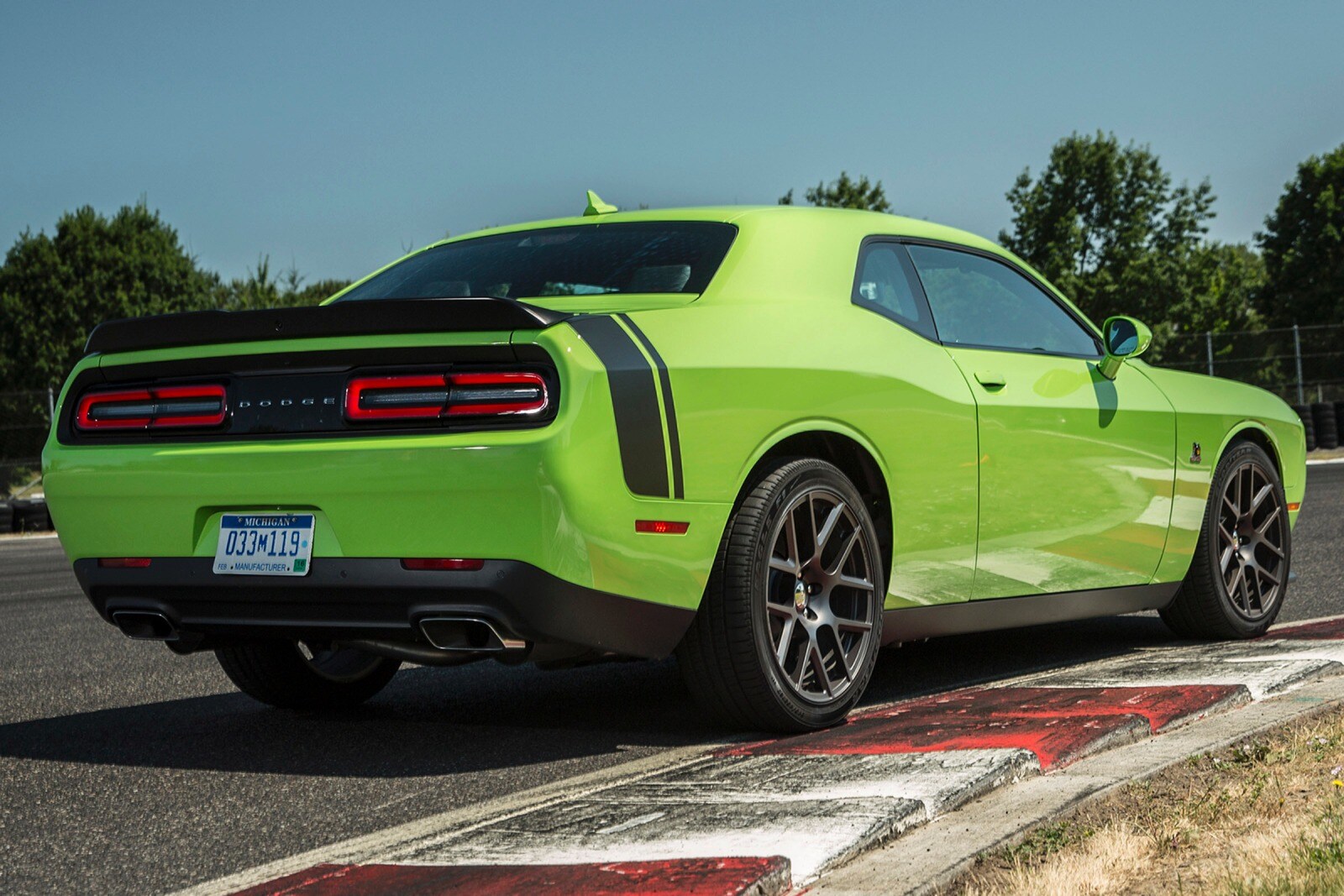 2015 Dodge Challenger exterior F