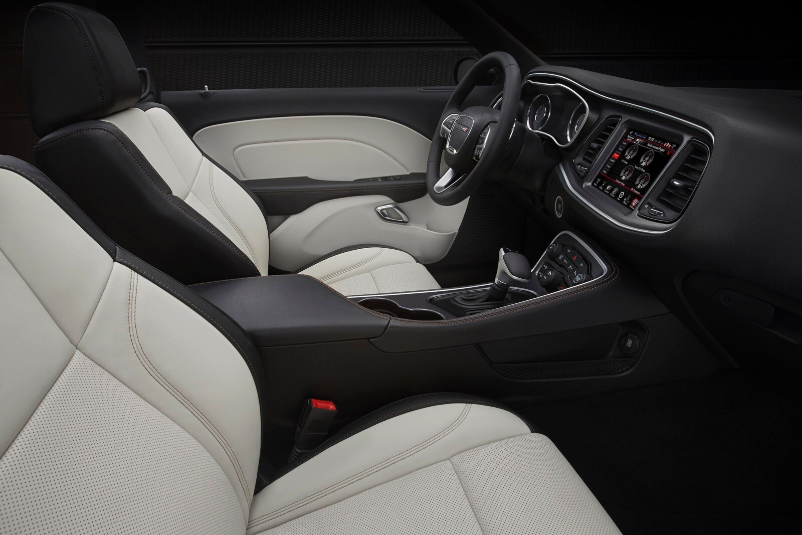 2016 Dodge Challenger interior I