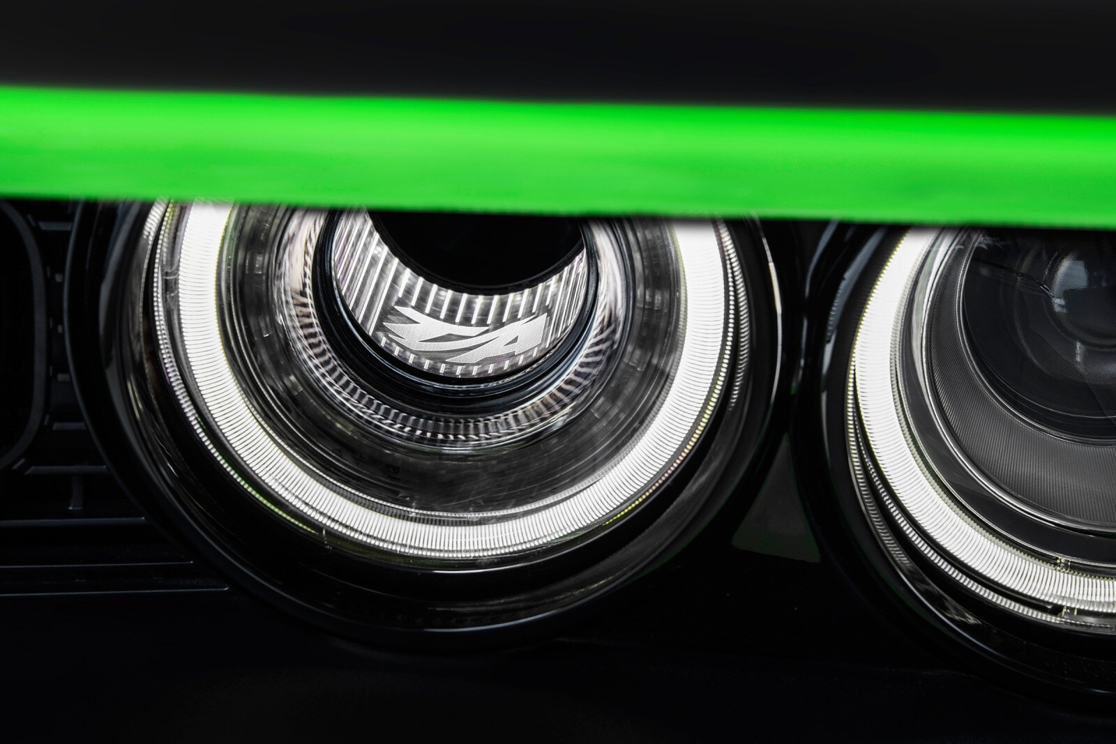 2017 Dodge Challenger exterior EDETAIL