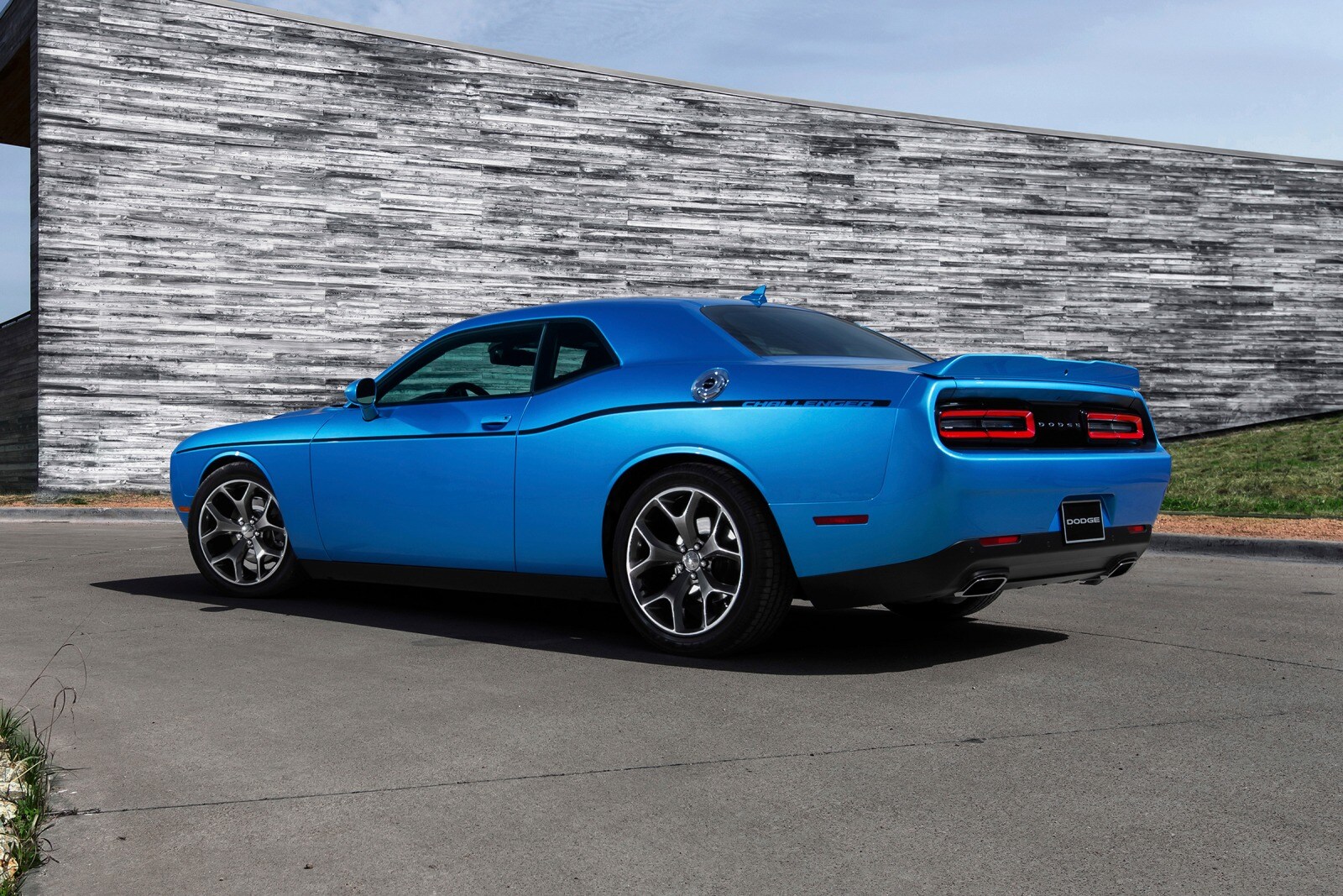 2018 Dodge Challenger exterior F