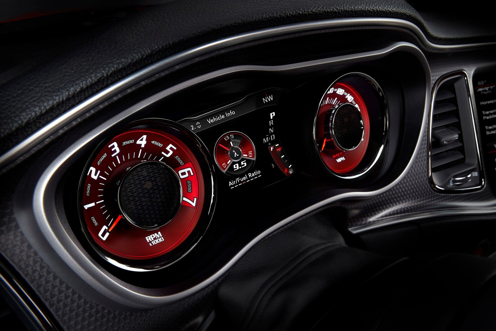 2018 Dodge Challenger interior G