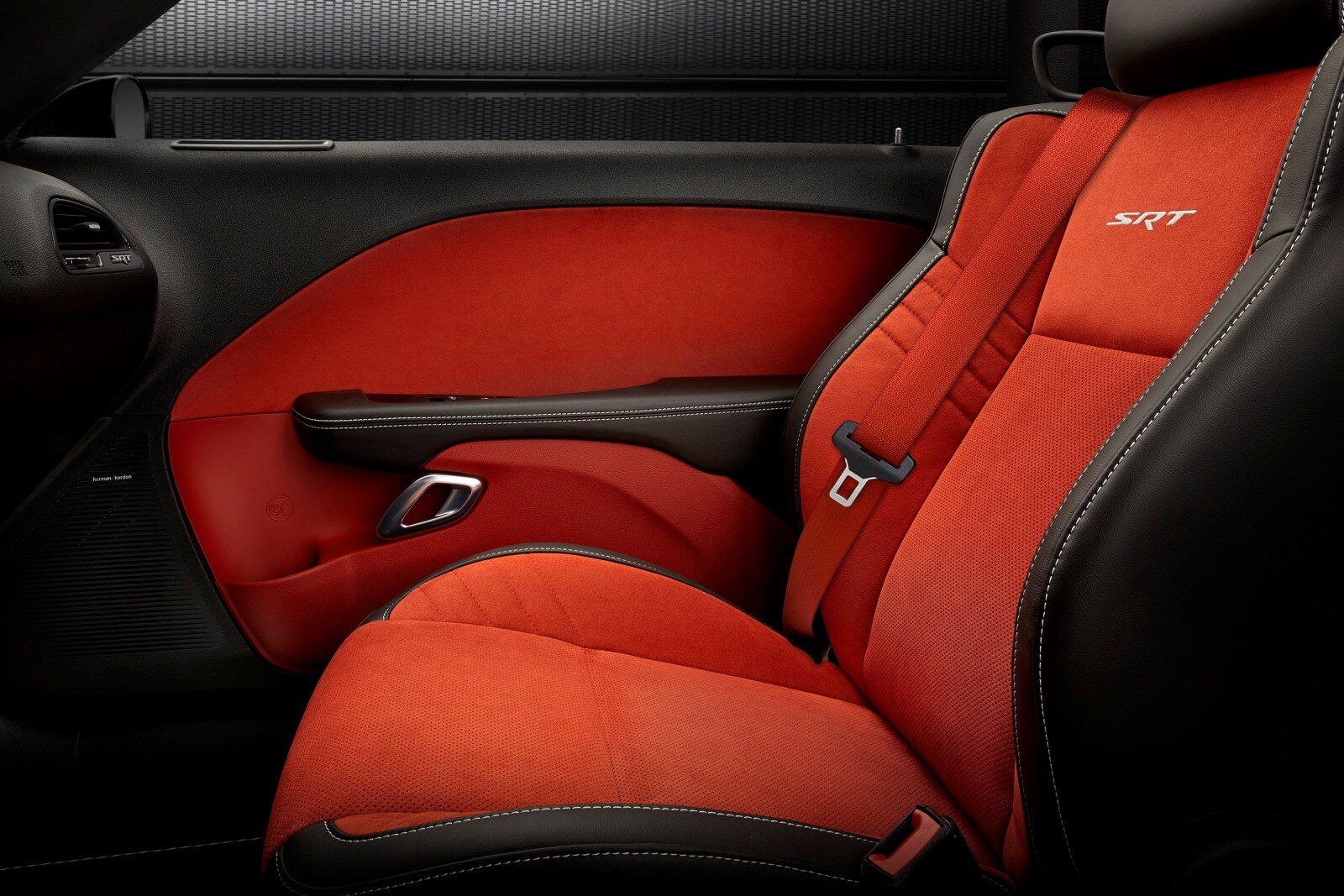 2018 Dodge Challenger interior I