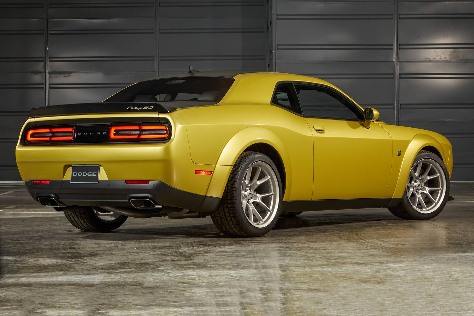 2020 Dodge Challenger exterior FQ