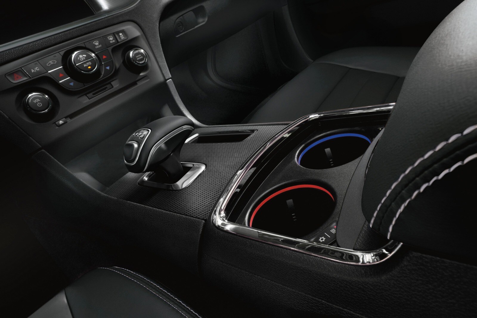 2014 Dodge Charger interior SHF