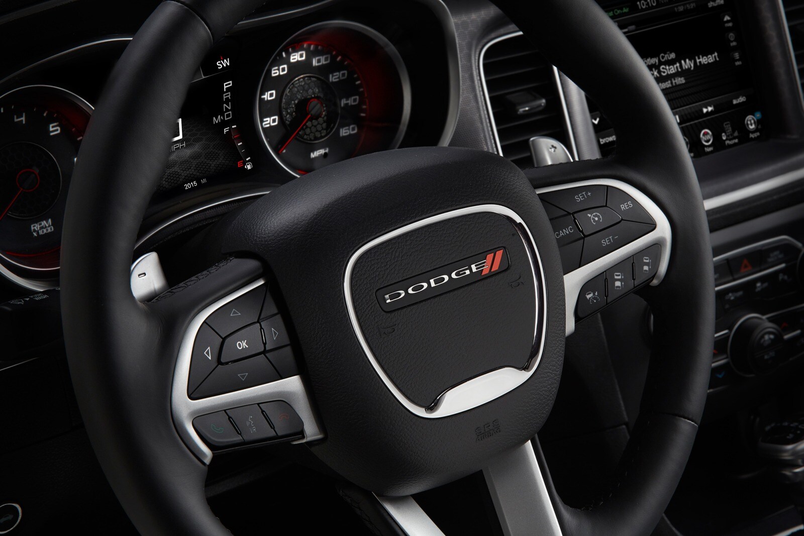 2018 Dodge Charger interior SWD