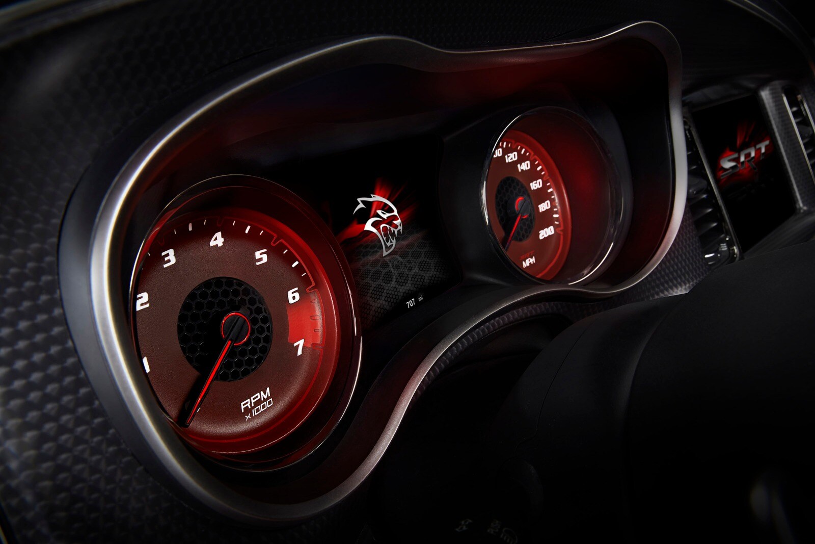 2018 Dodge Charger interior G