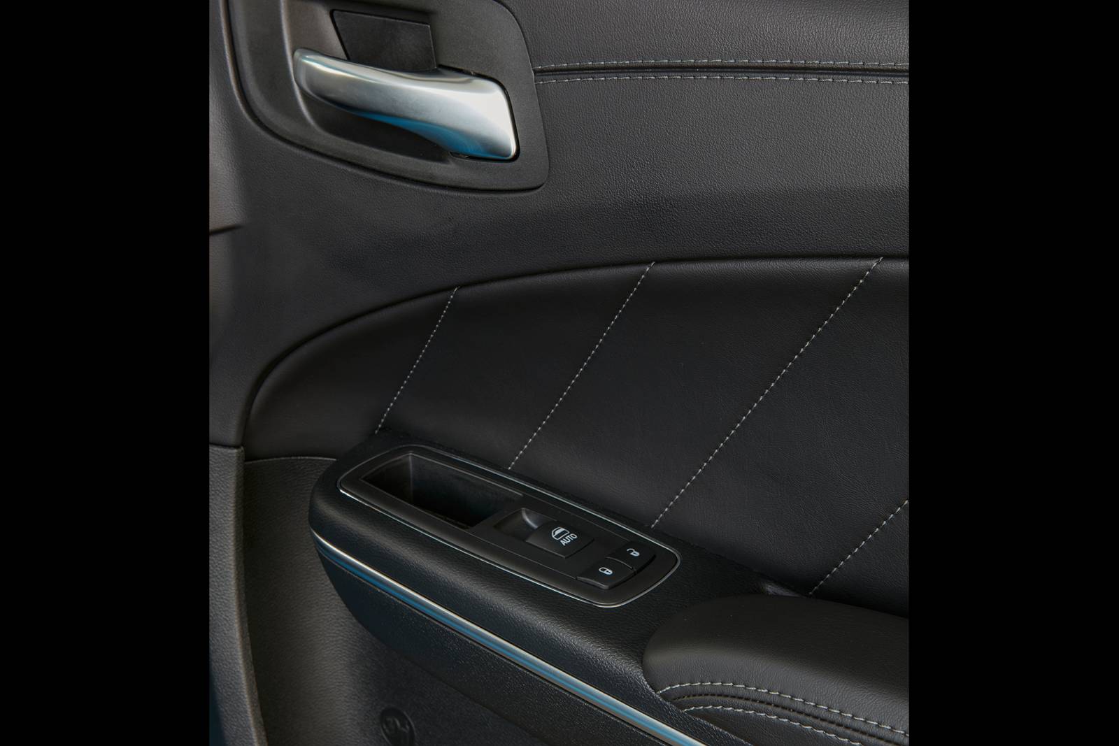 2020 Dodge Charger front safety DETAIL