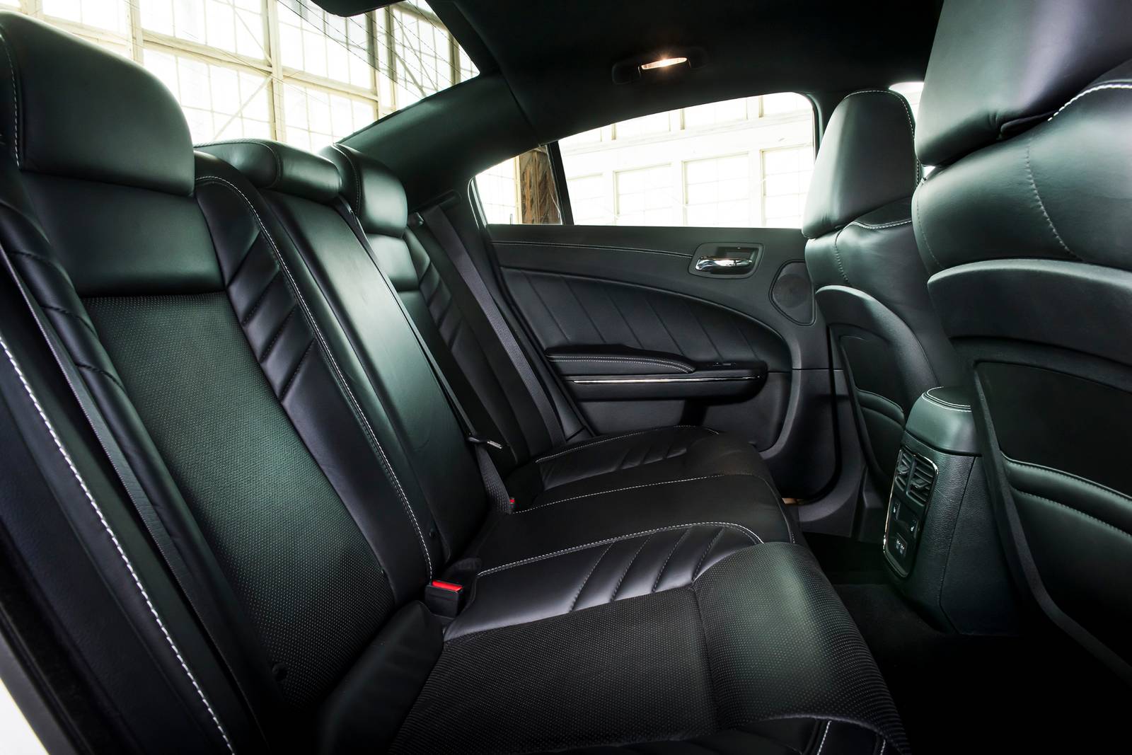 2021 Dodge Charger interior RI