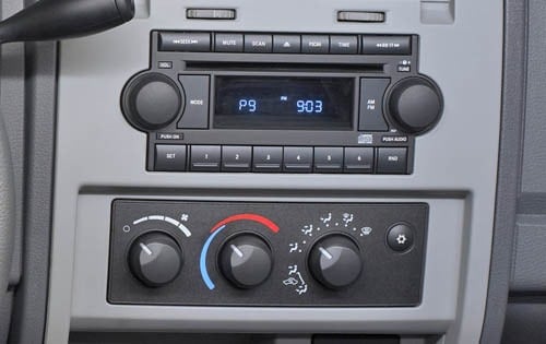 2005 Dodge Dakota interior CC