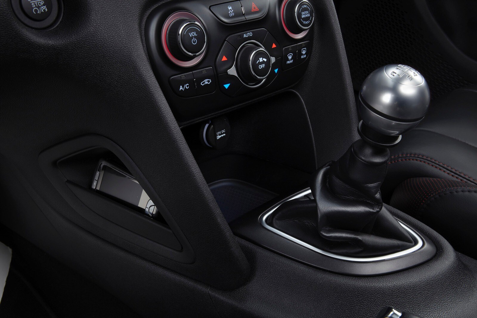 2016 Dodge Dart interior SHF