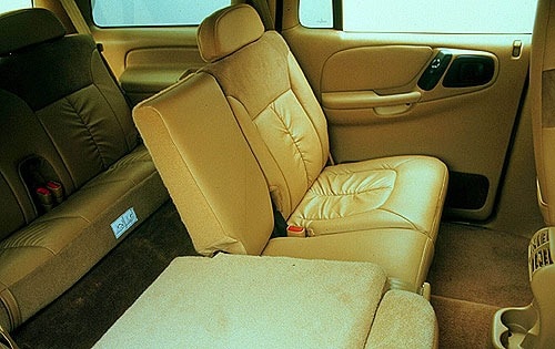 2000 Dodge Durango interior RI