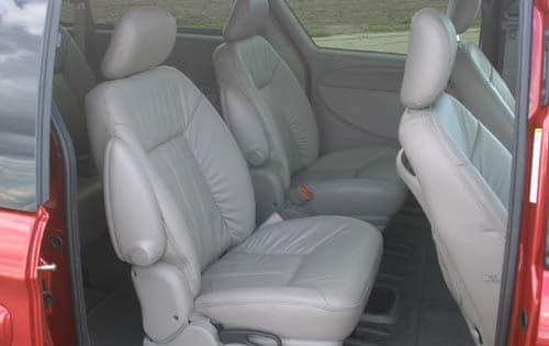 2001 Dodge Grand Caravan interior RI