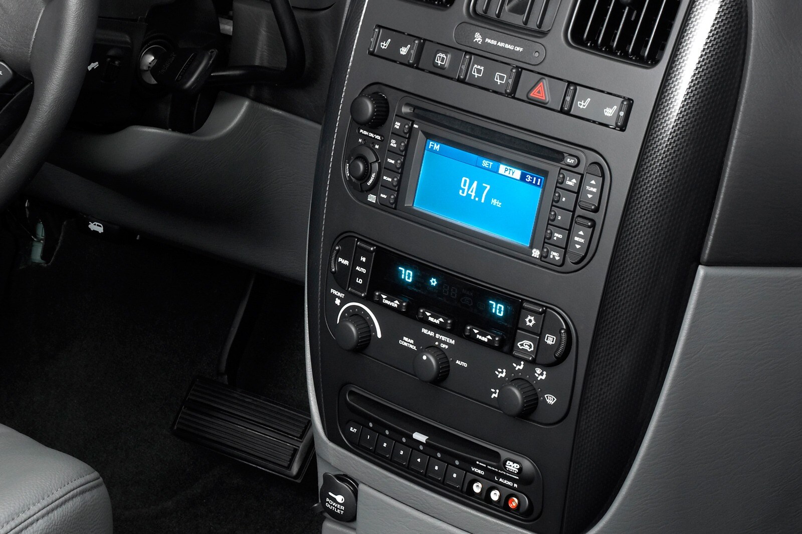 2007 Dodge Grand Caravan interior CC