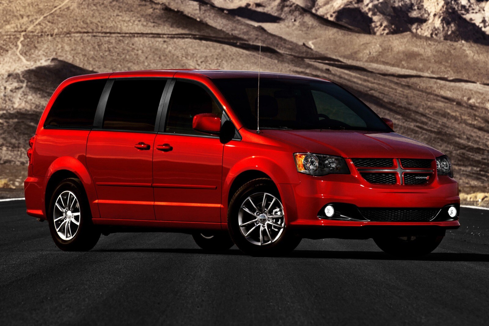 2015 Dodge Grand Caravan exterior FQ