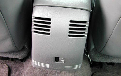 2000 Dodge Intrepid interior DETAIL