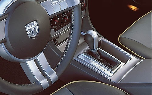 2006 Dodge Magnum interior DETAIL