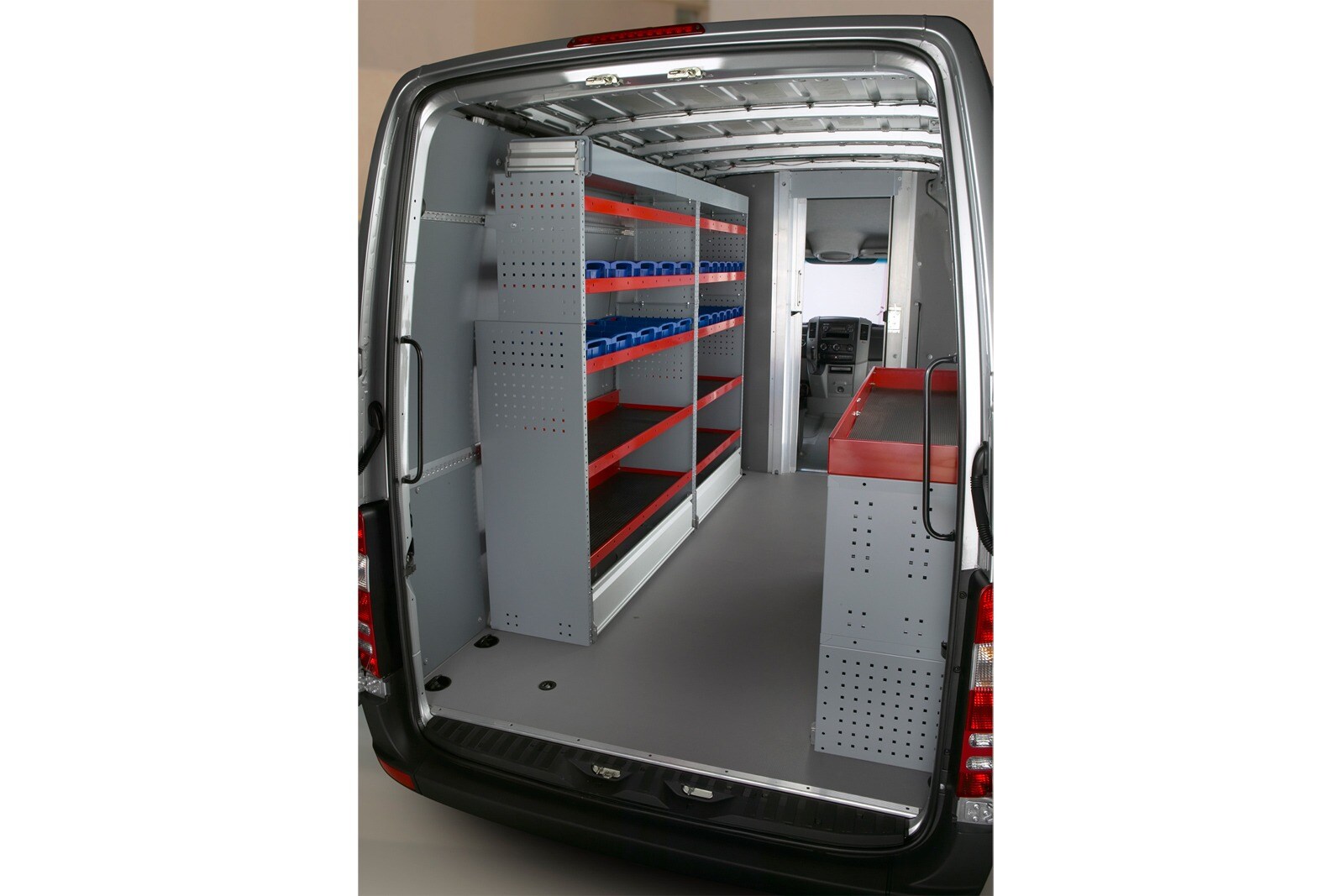 2007 Dodge Sprinter interior CARGO