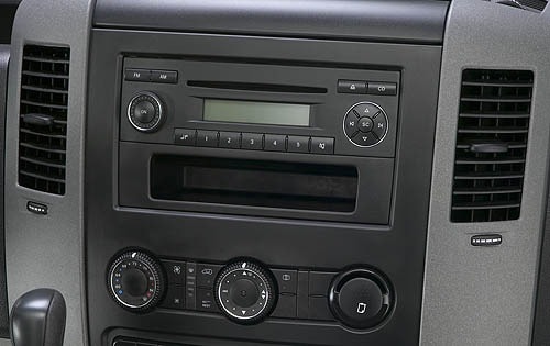 2007 Dodge Sprinter interior CC