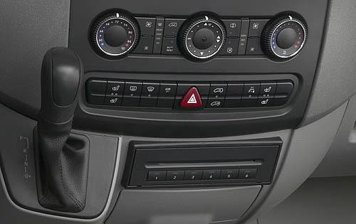 2008 Dodge Sprinter interior CC