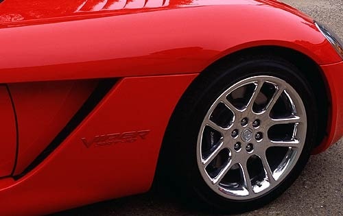 2003 Dodge Viper exterior W
