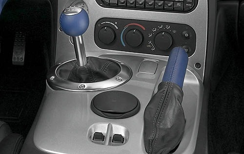 2006 Dodge Viper interior CC