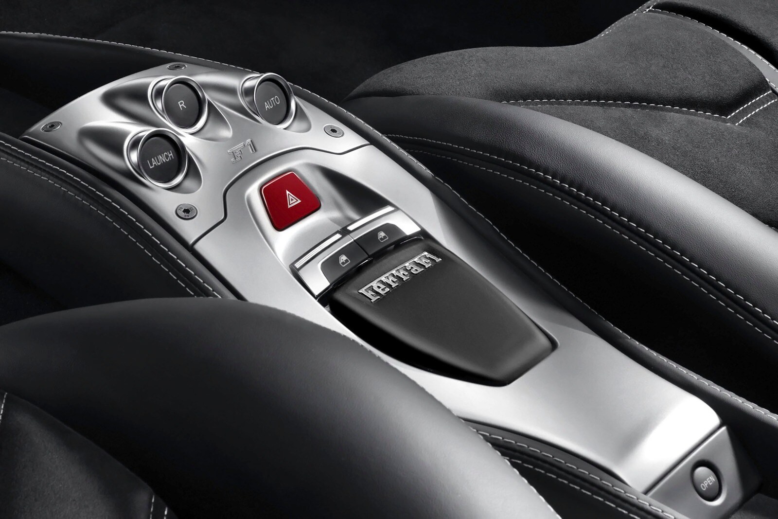 2011 Ferrari 458 Italia interior CC