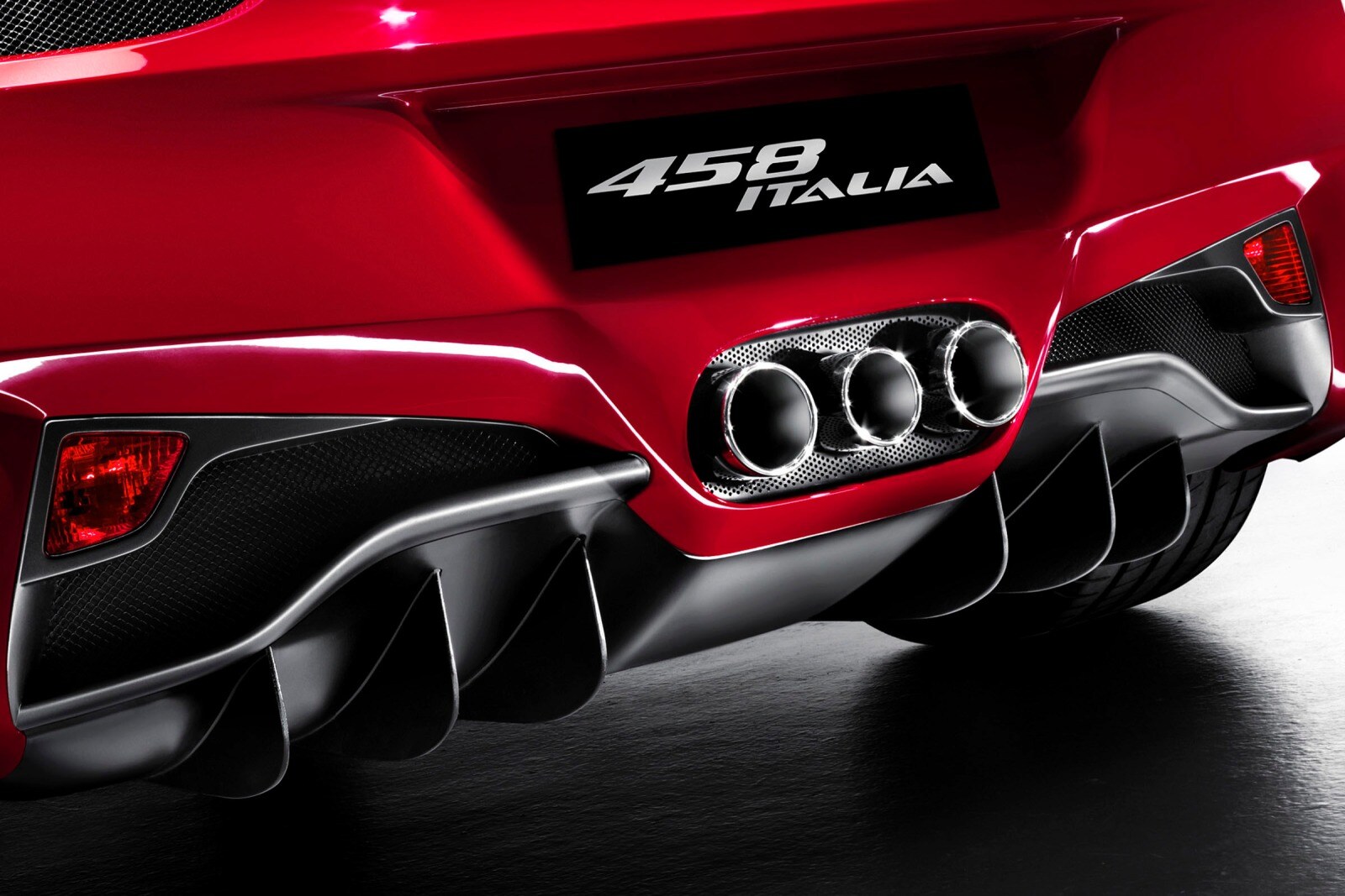 2011 Ferrari 458 Italia exterior EDETAIL