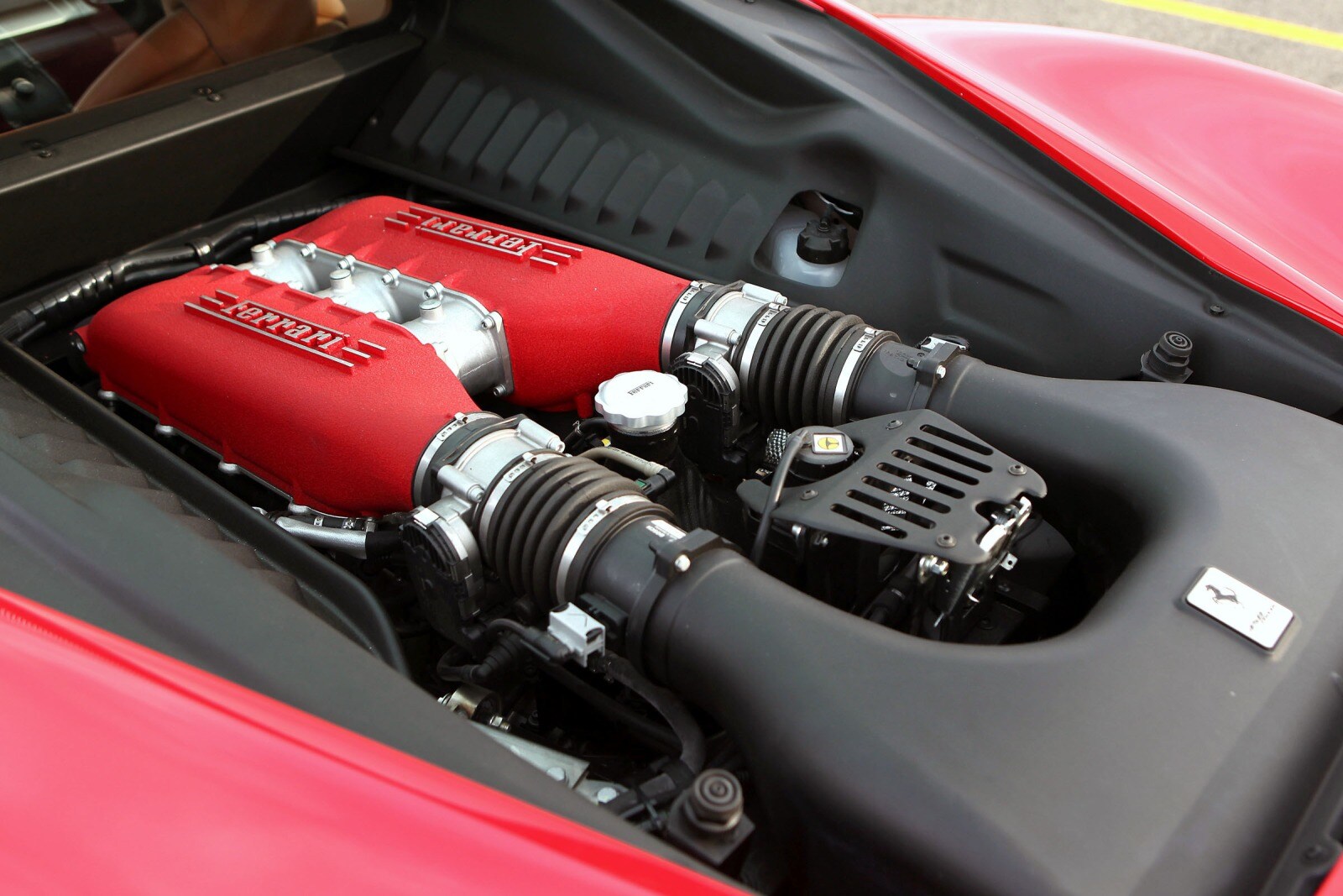 2012 Ferrari 458 Italia exterior E