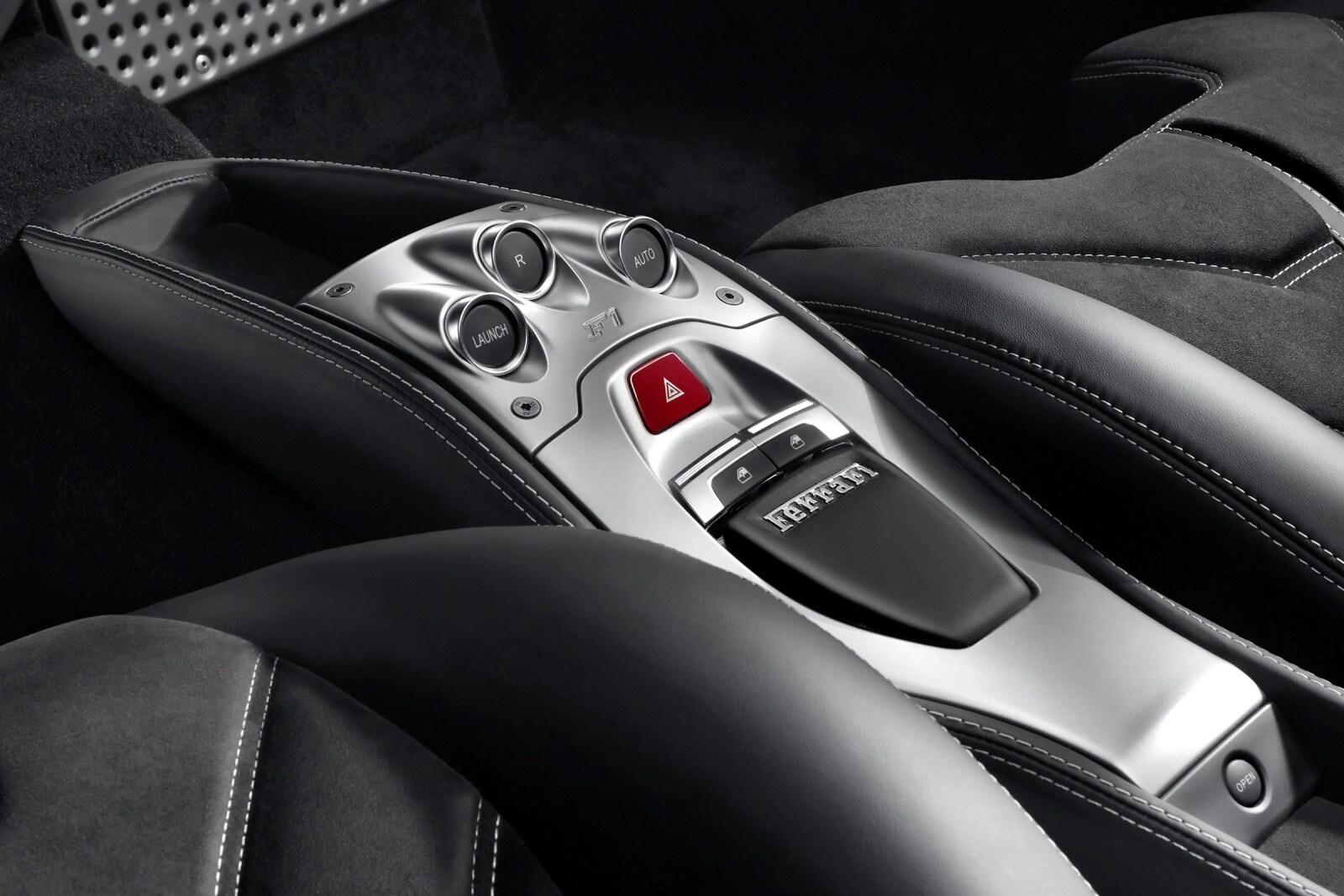 2012 Ferrari 458 Italia interior CC