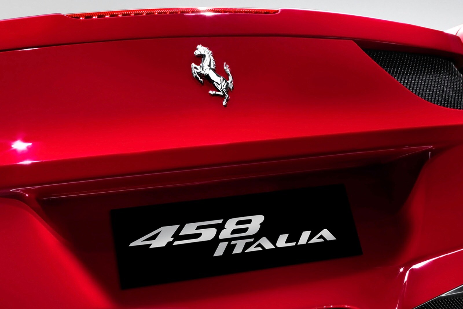 2012 Ferrari 458 Italia — OEM photo 3