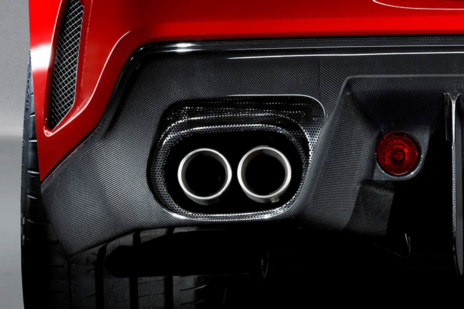 2011 Ferrari 599 exterior EDETAIL