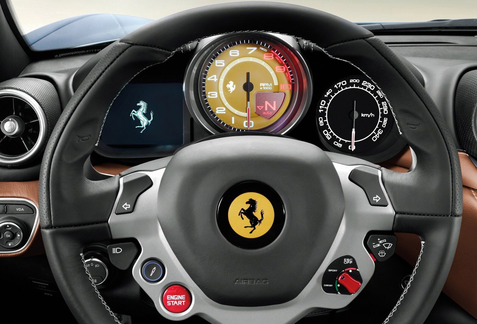 2016 Ferrari California T interior G