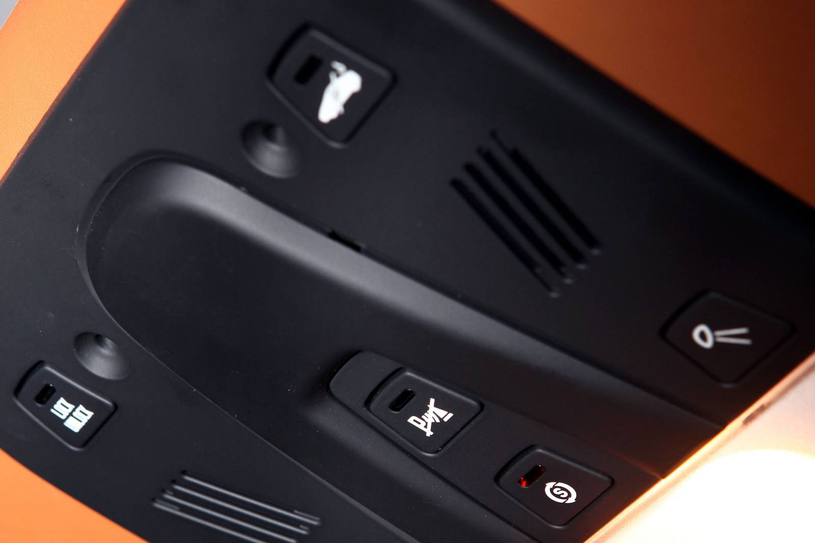 2012 Ferrari California interior DETAIL