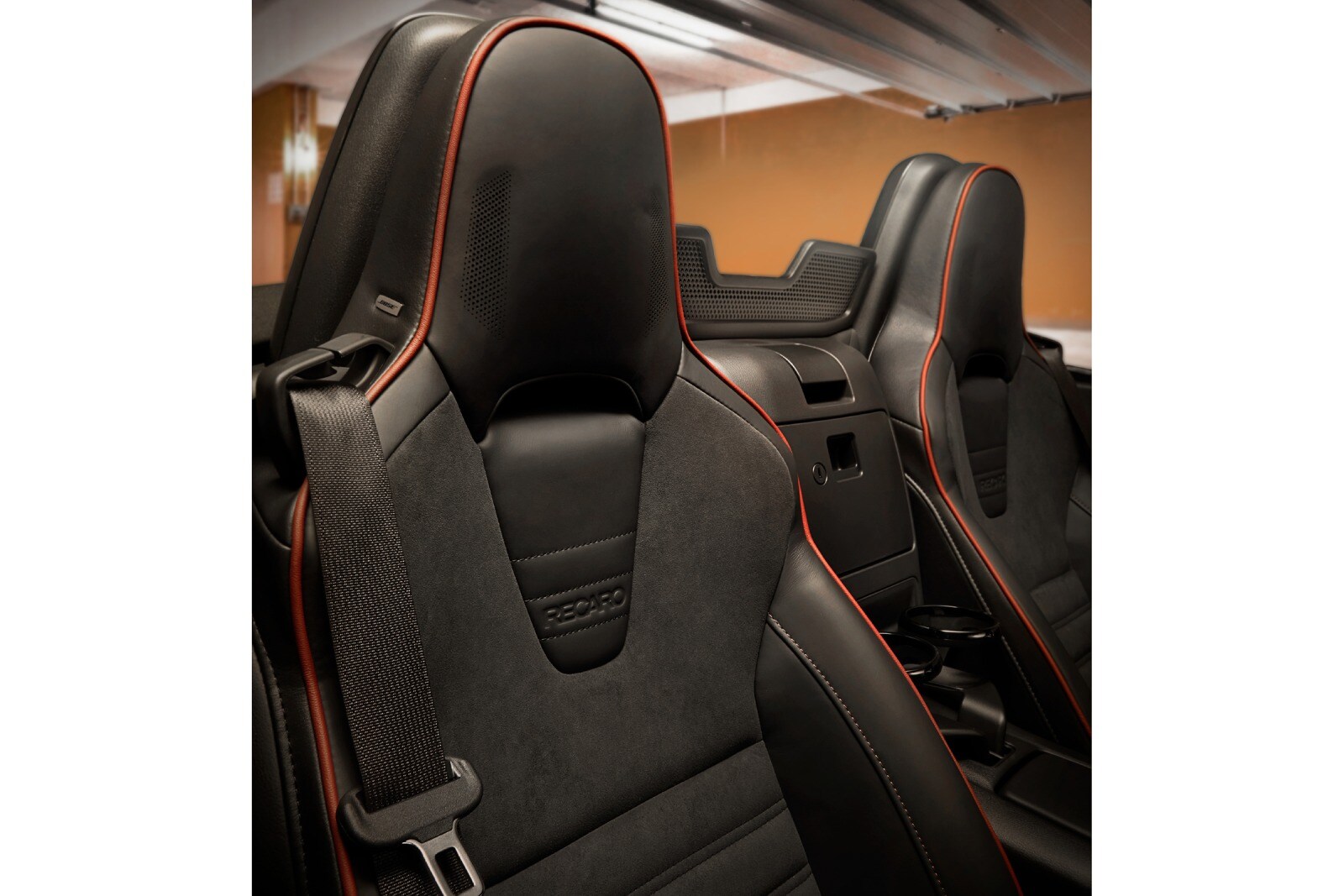 2017 FIAT 124 Spider interior DETAIL