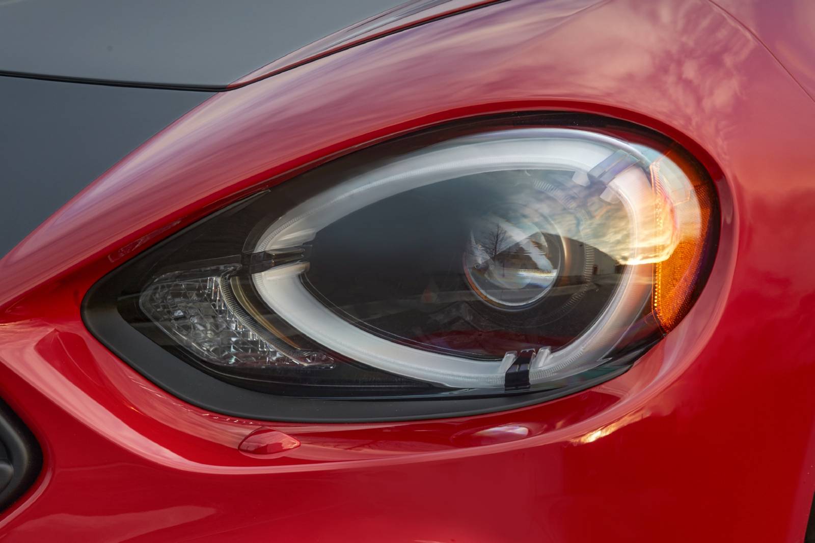 2018 FIAT 124 Spider exterior EDETAIL