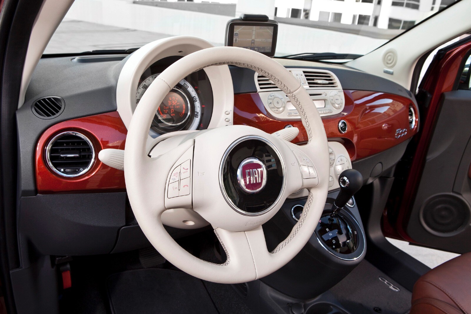 2012 Fiat 500 front safety D