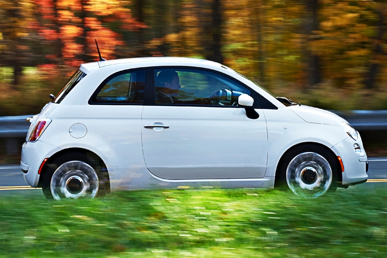2012 Fiat 500 exterior FQ