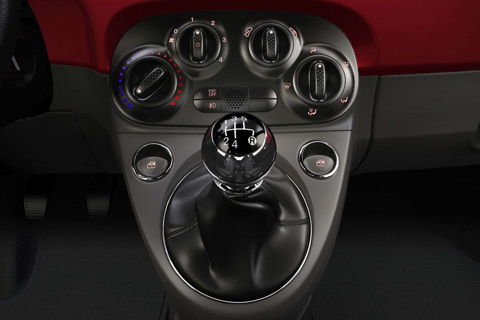 2012 Fiat 500 interior SHF