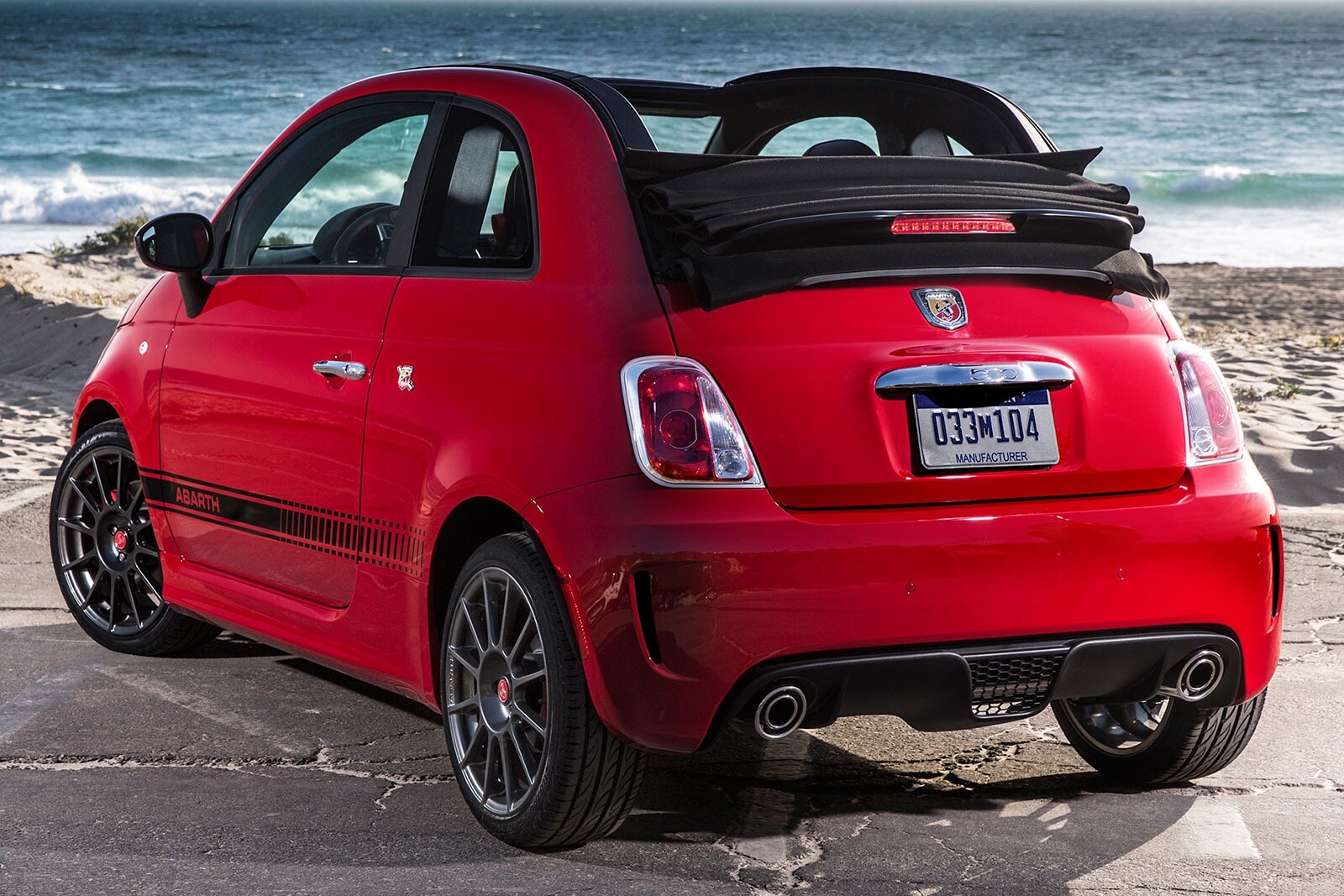 2017 Fiat 500 exterior FQ