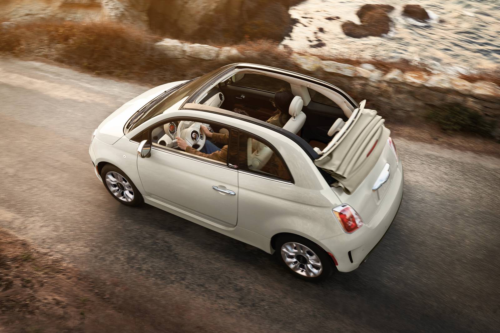 2019 FIAT 500 C Lounge Convertible Exterior Shown