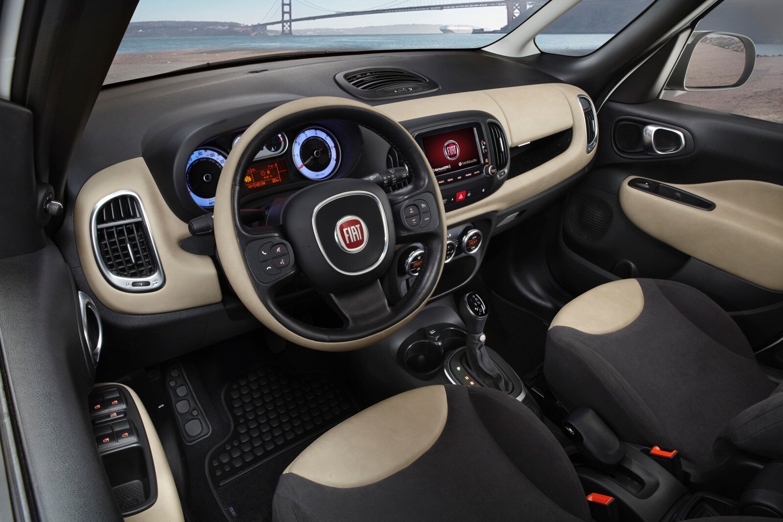 2017 Fiat 500 interior I