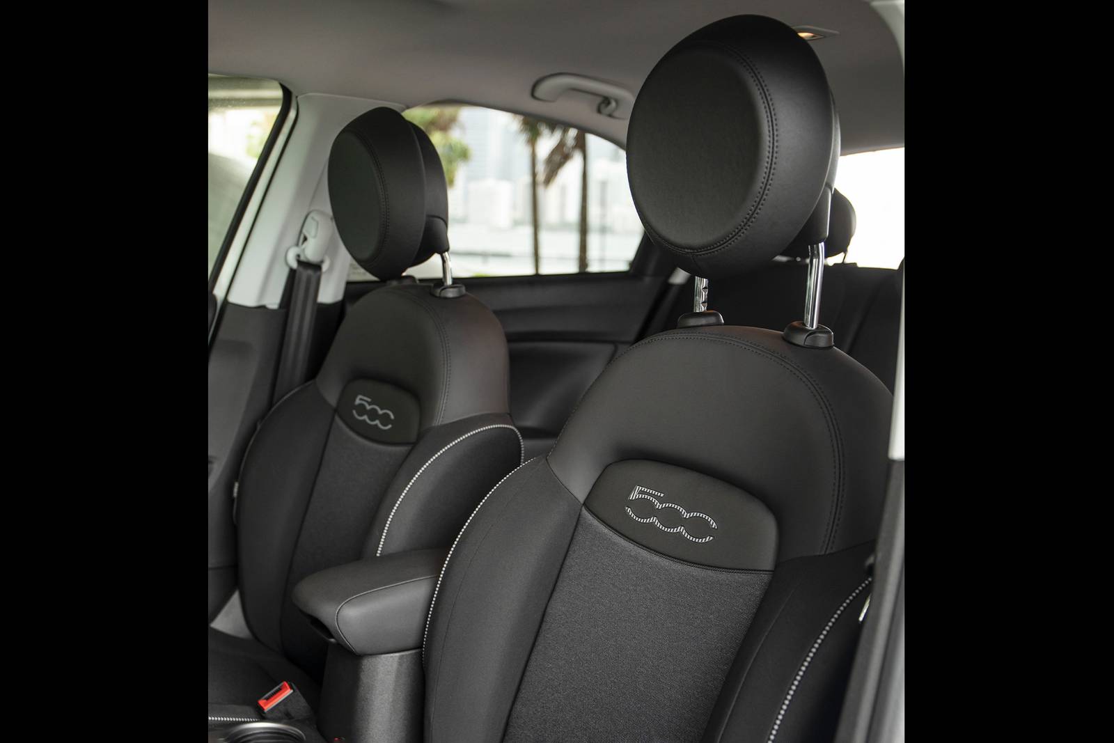 2021 Fiat 500X front safety DETAIL