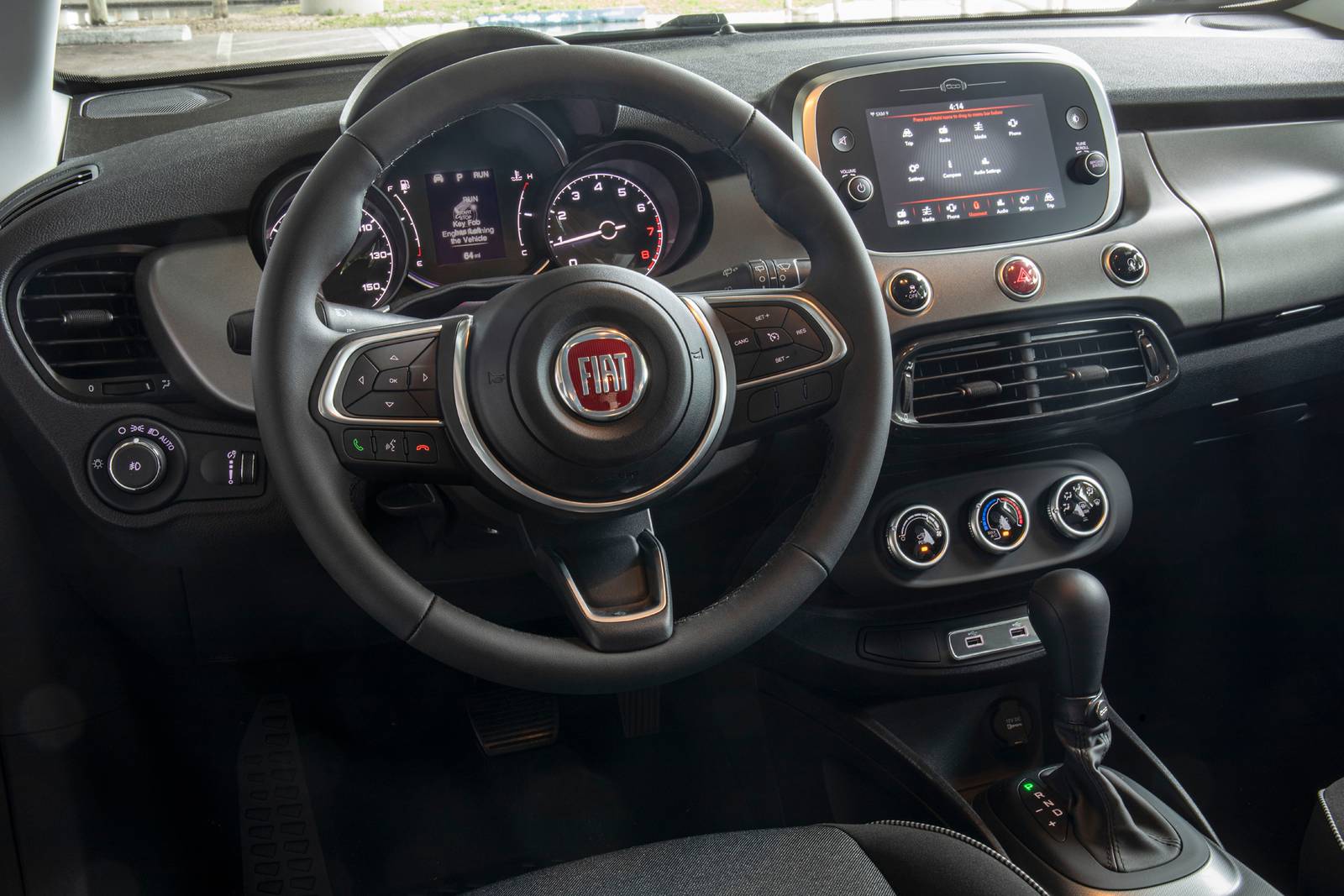 2021 Fiat 500x interior SWD