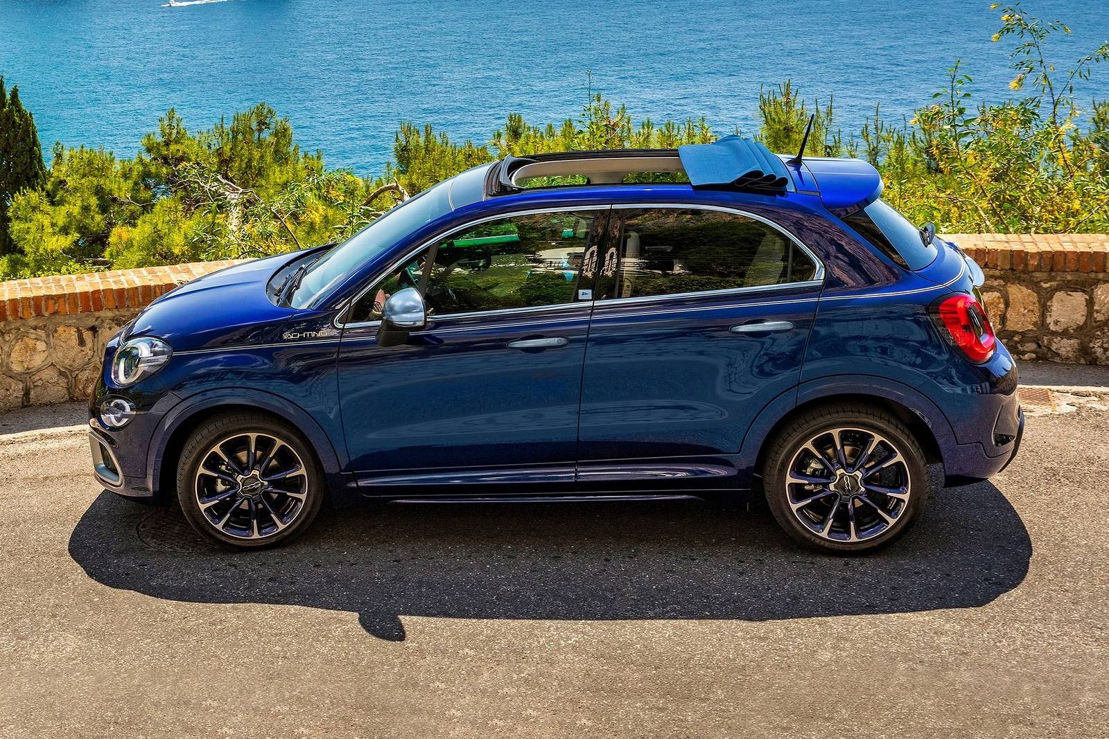 2022 Fiat 500x exterior S