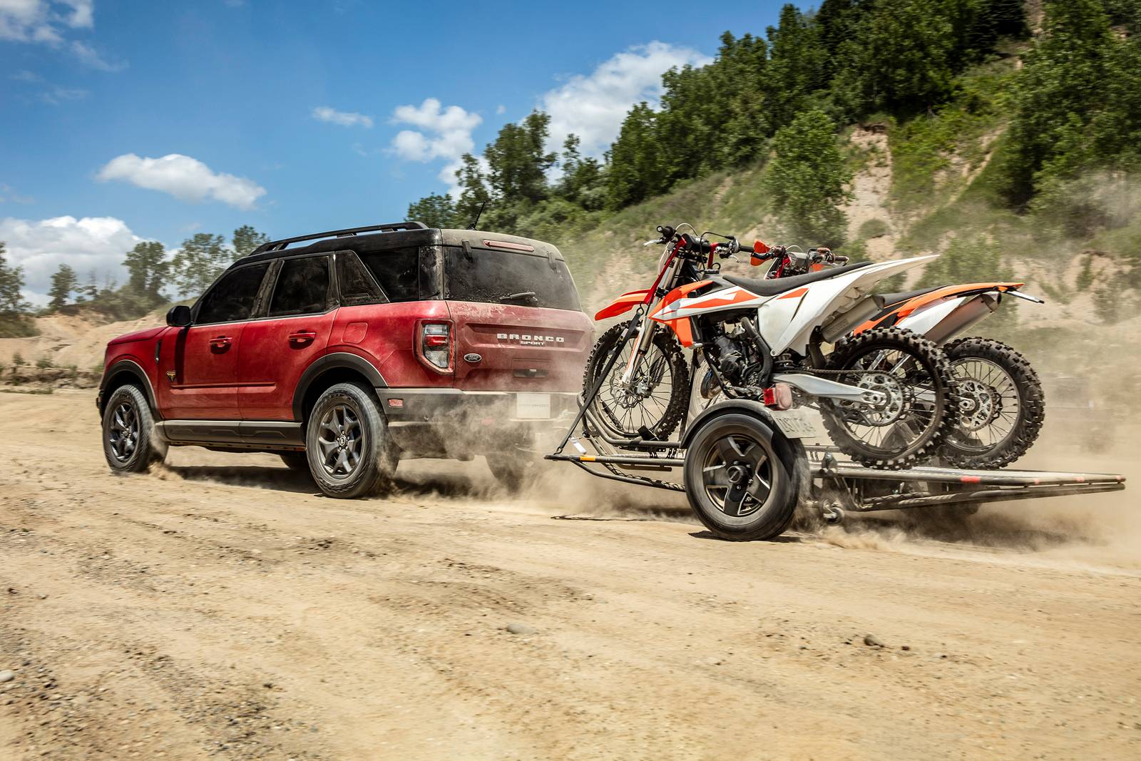 2025 Ford Bronco interior LIFE2
