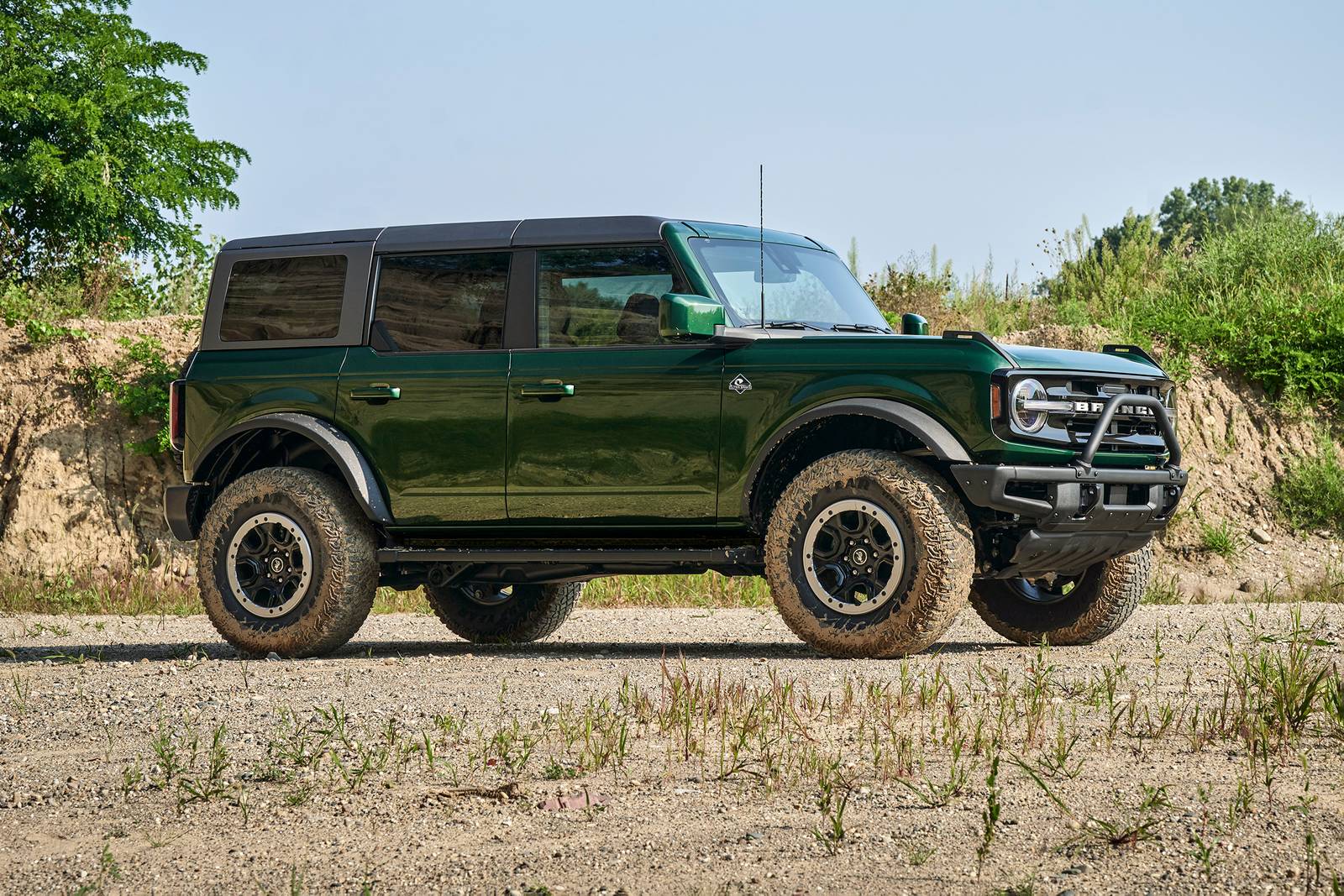 2022 Ford Bronco exterior S